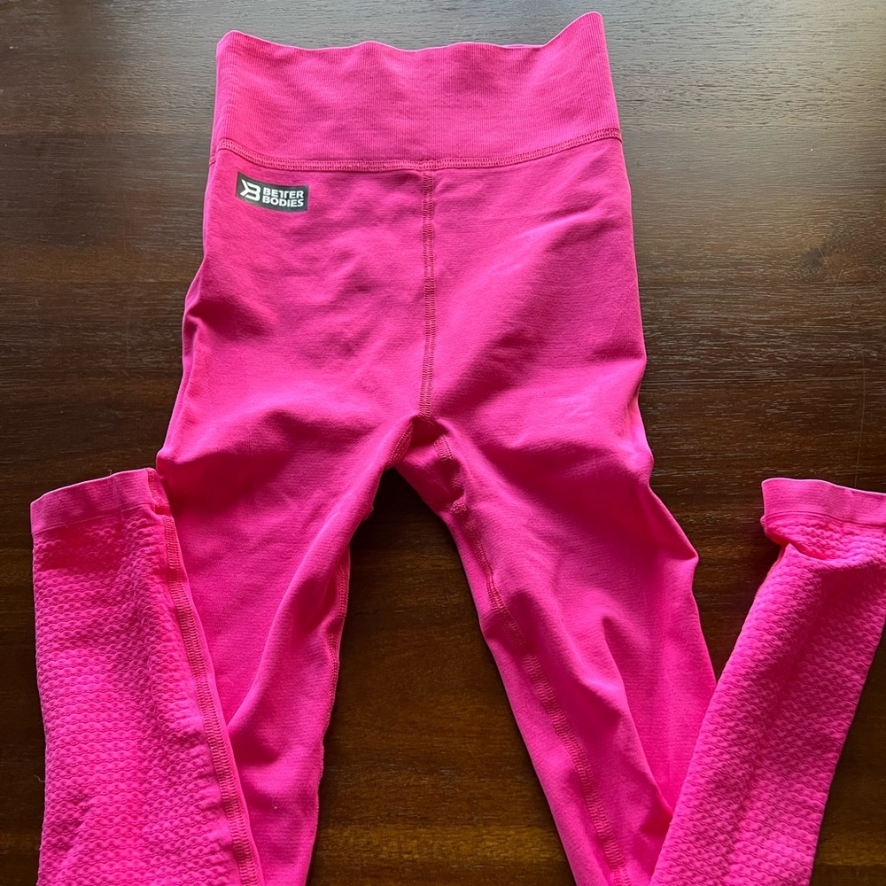 Better bodies hot pink leggings